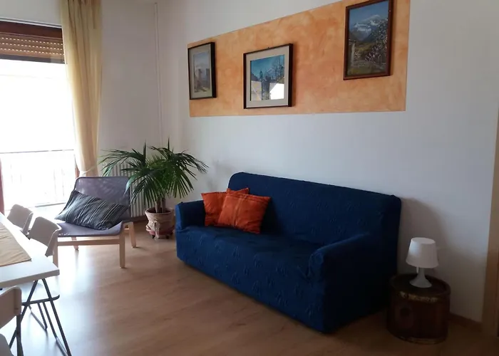 'eugenia' Mit Wasserblick By Interhome * غْرافيدونا