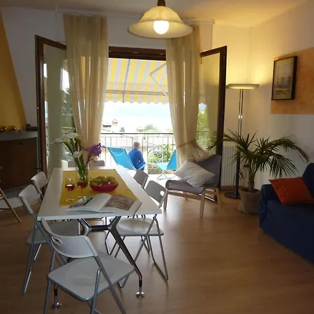 Apartment 'eugenia' Mit Wasserblick By Interhome Gravedona