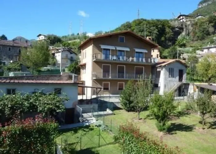 Apartment 'eugenia' Mit Wasserblick By Interhome