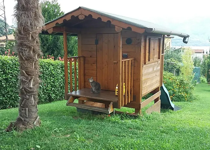 'eugenia' Mit Wasserblick By Interhome